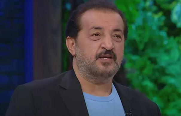 Bu cevabn ardndan Mehmet ef Fatma Nur'a, Atike'nin ad yazldktan sonra "Burada arka tarafta konuulan ile ndeki davranlar tutmuyor" dediini hatrlatt. ef bu hatrlatmann zerine yarmacdan "efim genel olarak doru. Burada nde ve arkada farkl olan insan sadece ben deilim. Arkada ok daha iyi bir insanm. nl giyince cadlayorum. O da benim hrsmdan" yantn ald.