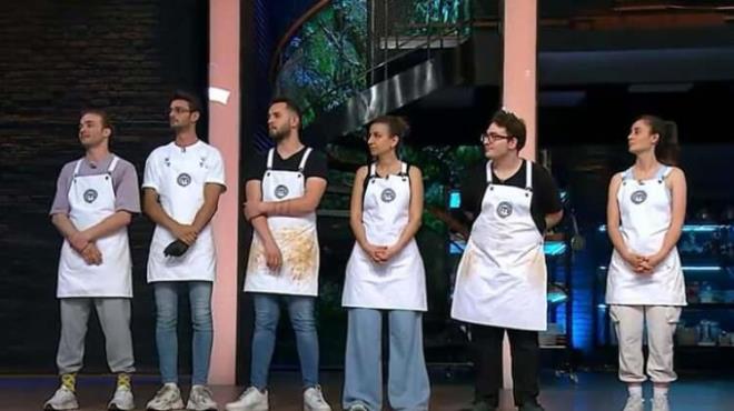 Yeni bir haftann balad yarmada yarmaclar ilk olarak kaptanlk mcadelesi iin tezghlara getiler. Yarmaclardan kaptanlk mcadelesi iin tulumba tatls yaplmas istenirken oyun balamadan nce efler yarmaclara eitli sorular sordular.