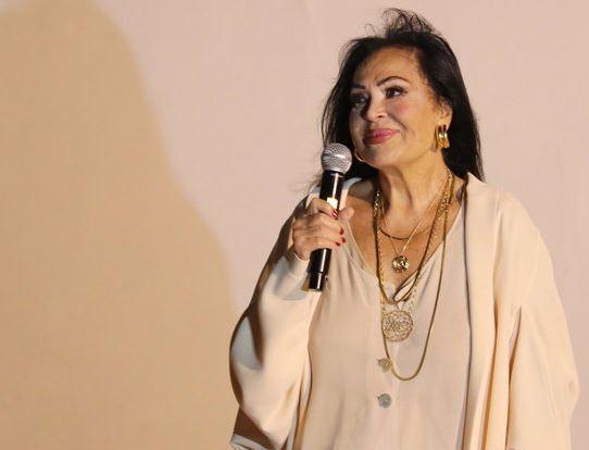 oray szlerine bu ekilde devam etti: "zerinden yllar gemesine ramen bu filmin sevenlerimin gznde ayr bir yere sahip olduunu bir defa daha grdm.