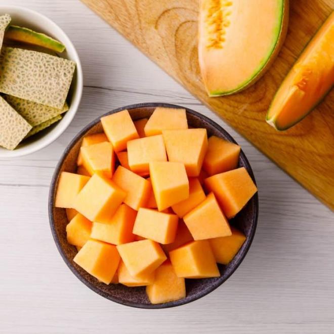 Mevsiminin yaklamaya balamasyla, marketlerde, pazarlarda balkaba kendini gstermeye balad. ekirdeine kadar kullanlan bu meyve ise uzmanlar tarafndan ska neriliyor.