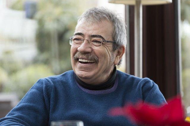 SELUK YNTEM     "Yerli otomobil retimi Trkiye iin ok nemli. Hayrl uurlu olsun. Cumhuriyetimiz ve lkemiz iin byk bir kazanm olacak. Bu retimi ok nemsiyorum. Bir gn ksmet olursa ben de kullanmak isterim."