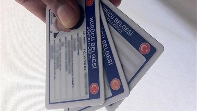 Ehliyetsiz ara kullanmak   <br>  2022 cret - 2023 cret  <br>   3674 TL   -  8190 TL