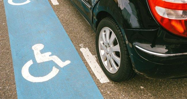 Engelliler iin ayrlan yere park etmek   <br>  2022 cret - 2023 cret  <br>   392 TL   -  873 TL