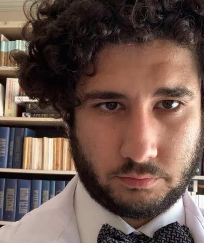 Uzun zamandr ekranlardan uzak bir yaam sren Arda Ayten, Koronavirs pandemisi srasnda seyircisiz yaynlanan Kim Milyoner Olmak ster'de uzman joker olarak grev ald. Ayten, bugnlerde kendini tamamen eitimine vermi durumda.