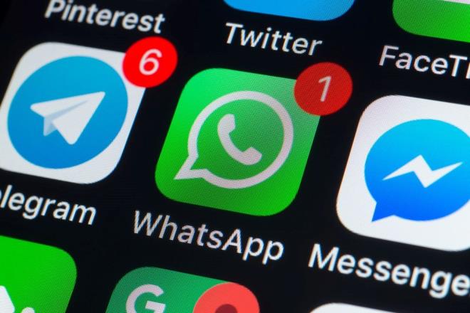 WhatsApp Topluluklar zellii ile birlikte okul, aile, i veya mahalle gibi gruplar altnda toplanan kullanclar, artk birok grubu tek bir at altnda toplama frsatna sahip olacak.