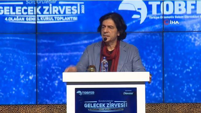 Son olarak  nl ovmen Okan Baylgen ilk yerli otomobil Togg ile ilgili dikkat eken aklamalarda buundu. Baylgen, Togg?un Trkiye iin bir devrim olduunu syledi. Togg?un dev ekrann ok faydal bulduunu syleyen Baylgen, bu ekrann srclere pek ok kolaylk salayacan belirtti.