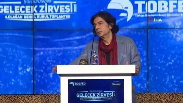 nl komedyen Okan Baylgen, getiimiz gnlerde ilk aracn banttan indiren Togg ile ilgili zel aklamalarda bulundu. Baylgen, TOGG'un lkemiz iin bir devrim olduunu ve Trkiye?de yerli otomobil retiminin balamasnn gurur verici olduunu syledi. te nl komedyenin dikkat eken dier aklamalar...
