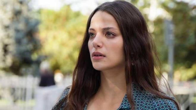 Dizide Selma karakteri ile Leyla Tanlar byk dikkat toplad.