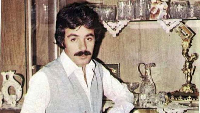 Arabesk mziinin sevilen isim hem oyunculuu hem de arklaryla bir dneme damga vurdu.