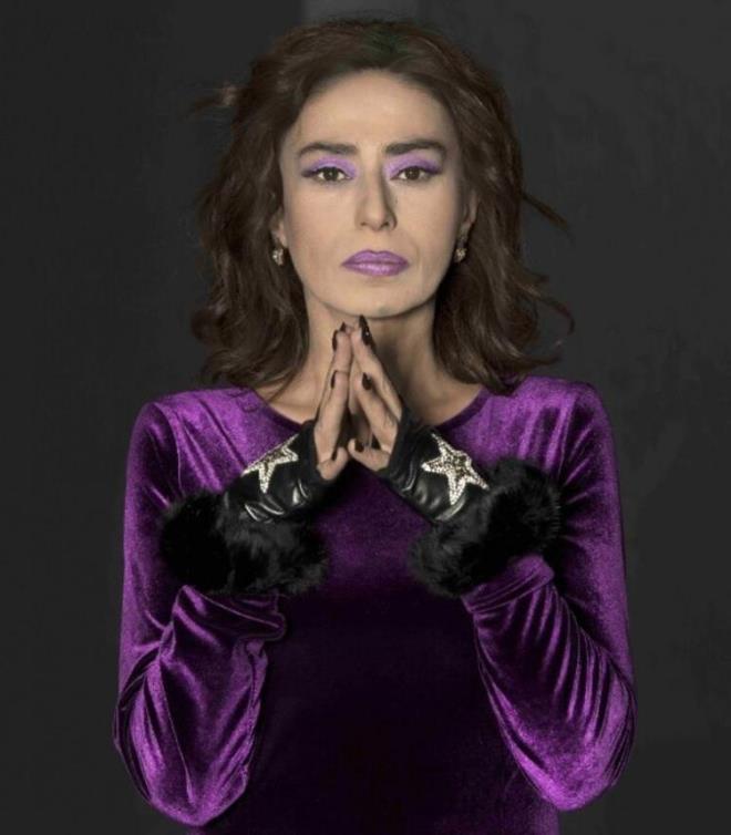 YILDIZ TLBE     Getiimiz sene ylba konserinden 900 Bin TL kazanan Yldz Tilbe, bu yl Ankara'da sahne almak iin 1 milyon TL istedi.