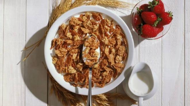 Onlarca markas ve eitleri olan msr gevrei popler yiyecekler arasnda girdi. Peki her gn kahvalt rnleri yerine pratik msr gevreini tercih etmek ne kadar doru?