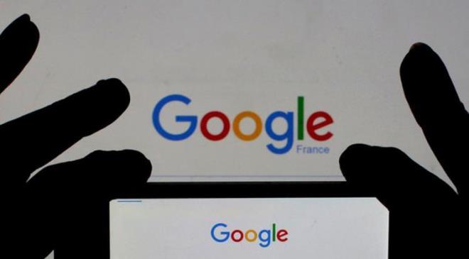 2022 ylnda Google'da en ok aratlan isimler belli oldu. Hollywood haber sitesi CelebTattler'n hazrlad verilere gre zirvedeki isim artt. Tm dnyada ayda tam 5,6 milyon defa aratlan 36 yandaki arkcnn kim olduu merak edildi. te en ok aratlan isimler listesi..