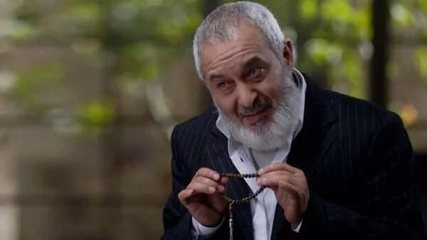 Programda Srmeli'yedinginliinin nedenini sorunca, anlattklar herkesi oke etti. Usta sanat, yaad sreci yle anlatt: