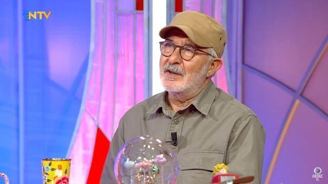 NTV'de 'Bambaka Hayatlar' programna katlanKurtlar Vadisi Pusu dizisinde Zaza Day karakterini canlandran Ali Srmeli, beyin ameliyatyla birlikte yaad sreci anlatt.