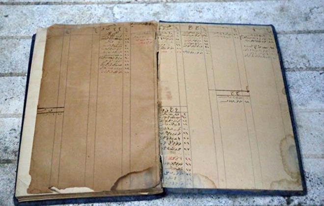 Finike'de kkl narenciye reticisi Baysar ailesine ait tarihi konutun miraslarndan, eski Antalya milletvekili Mehmet Baysar ise "Dedem Mehmet Baysar tarafndan 1800'lerde yapnn inasna balanm.