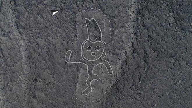 Perulu ve Japon arkeologlar, Peru'nun Nazca ovas ve evresinde, oyulmu 168 yeni izimler kefetti.