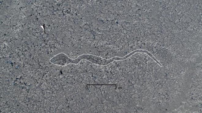 Yeni bulunan grntler yaklak 2 ila 6 metre uzunluundayken, daha nce kefedilen izgiler 48 kilometre kadar uzanyor.