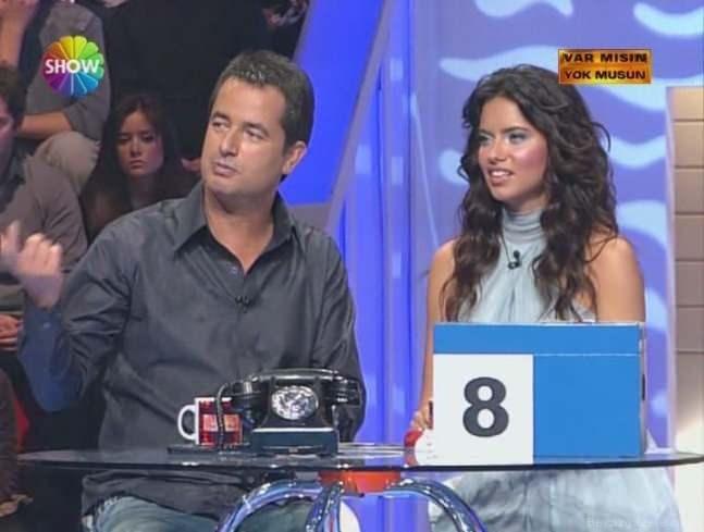 Adriana Lima, Christina Aguilera ve Fifty Cent gibi dnyaca nl yldzlar konuk olarak katld programda pek ok nl isim de hayatmza girdi.