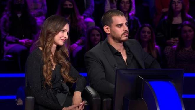 Kazan�lan para �d�llerinin Aile ve Sosyal Politikalar Bakanl��� �ocuk Hizmetleri Genel M�d�rl���'ne ba���lanaca�� belirtilen programda heyecan dolu dakikalar ya�and�.