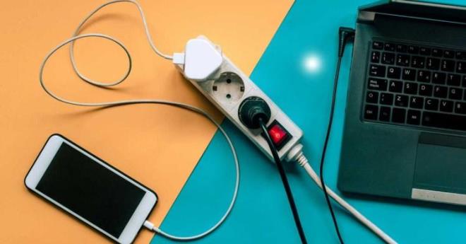 Bu yzden oyun konsolunu kapatarak enerji faturalarnzda ylda yaklak 138 TL tasarruf salayabilirsiniz.