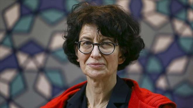 Stma asn gelitirmeye paralel, Afrika ktas ve dier blgelerde retim tesisleri kurmak iin altklarn belirten Treci, mRNA tabanl a retimi iin tasarlanan ve "BioNTainer" ad verilen konteyner fabrikann tamamlandn ve Ruanda'ya gnderilmek zere hazr olduunu bildirdi.