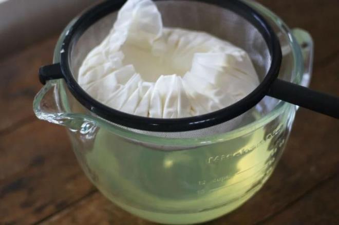 ENFEKSYONA KARI 10 KAT DAHA ETKL    zerinde altklar yourt hakknda Duran u bilgileri verdi: "Yourt bakterilerinde hayvan deneyleri zerinde yaptmz bulgularda ok arpc sonular elde ettik.