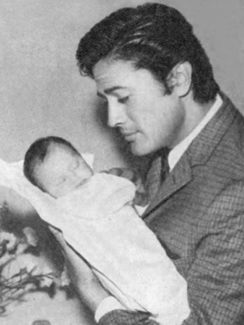 Ancak Arkn, ilerleyen yllarda kznn ad getii zaman tanmadn ifade etmiti.