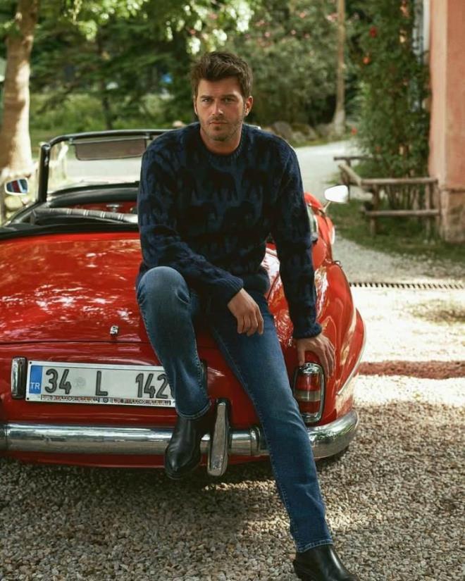 nl oyuncunun hastalandn duyan hayranlar, Tatltu'un sosyal medya hesabna "Gemi olsun" mesajlar yadrd.