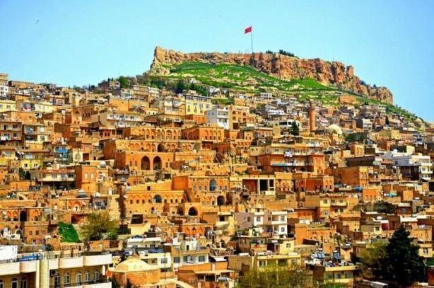 14- MARDN    Mardin, herkes kendi memleketinde yayor olsayd 1 milyon 707 bin 620 nfusuyla en kalabalk 14. ehir olacakt.