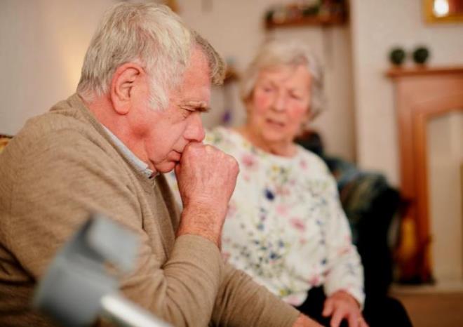 Uzun sre gemeyen ksrk belirtileriniz ve giderek artan gs arnz varsa...