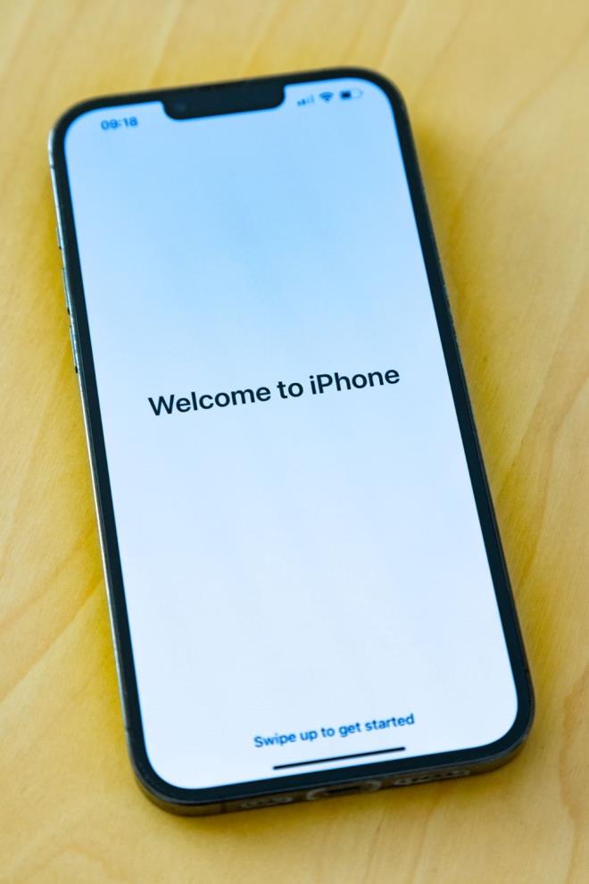 Ayrca iPhone 14 serisinde bulunan uydu zerinden acil yardm aramalarnn yol at yanl ihbarlarnda nne geilecek.