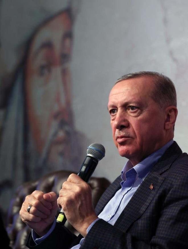 Zannediyorum uyandrmaya da devam edecek. nk ey istemeye baladlar. Yani bizden dizilerle ilgili anlama yapma yoluna gidenler var."