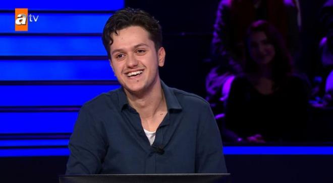 Bu zamana kadar pek ok ite altn anlatan yarmac, Kenan mirzalolu'yla uzun bir sohbete dald.