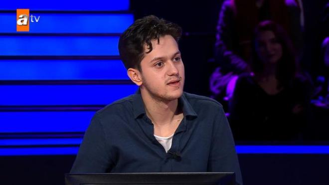 leride serbest avukatlk yapmak istediini syleyen Tahtal, Galatasaray Spor Kulb'nde avukatlk yapmann en byk hayali olduunu ifade etti.