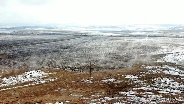 Sivas Ziraat Odas Bakan Hac etinda, tarlann altnda termal bir kaynak olabileceini belirterek bilimsel adan incelenmesini istedi.