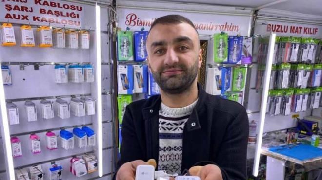 Genellikle telefon bataryalar hakknda sknt yaayan insanlarla karlatn belirten Yldz, genel telefon kullanmndaki hatalardan bahsetti. "Telefon mr uzar m?" sorusuna yant veren Yldz, "Bir insan nasl yemek yerken alamaz ise telefonun da arja takl haldeyken kullanlmamas gerekiyor. Bu durumda cihazda ters gerilim yaanabilir ve bataryay yakabilir." eklinde konutu.