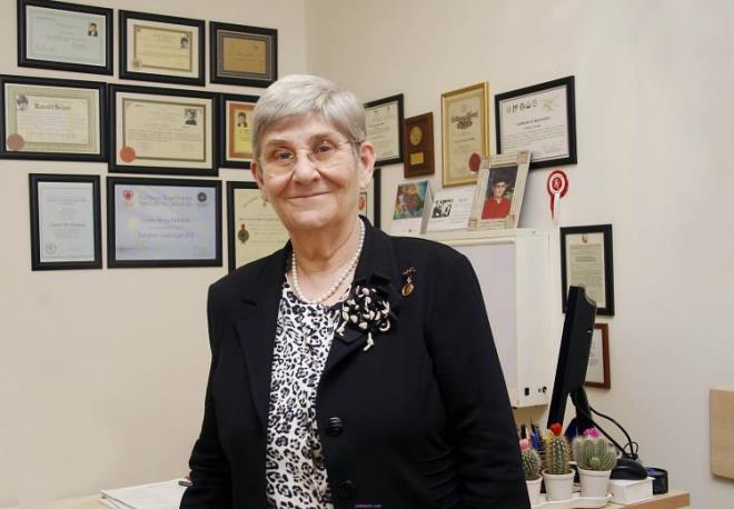 Ayn zamanda ezine peynirinin kemik erimesine faydal olduunu zellikle kadnlarn sklkla tketmesi gerektiini belirten Canan Kartay,