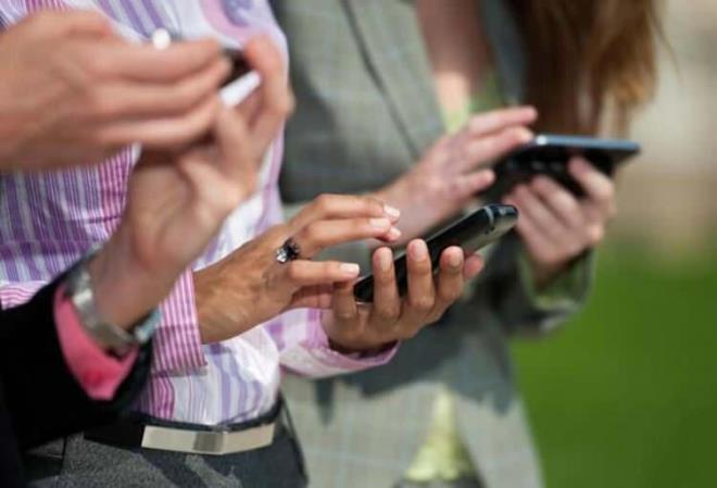 UYGULAMALAR TRKYE'DE OK YAYGIN KULLANILIYOR    Paylalan bilgilere gre bu uygulamalar; Trkiye, ABD, Kanada ve Birleik Krallk'taki akll telefonlara sahip kullanclar arasnda olduka yaygn olarak kullanld tespit edildi.