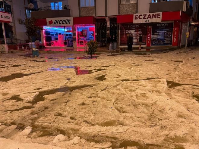 Yan gece boyunca aralklarla srmesi bekleniyor.