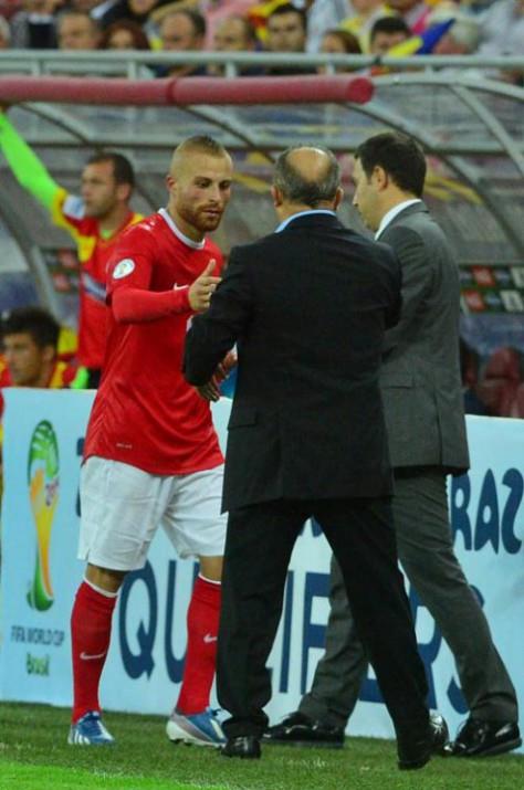 <p><b>@ErcanArslaan</b></p>  Teekkrler MPARATOR, Teekkrler Trkiye'nin Aslanlar!