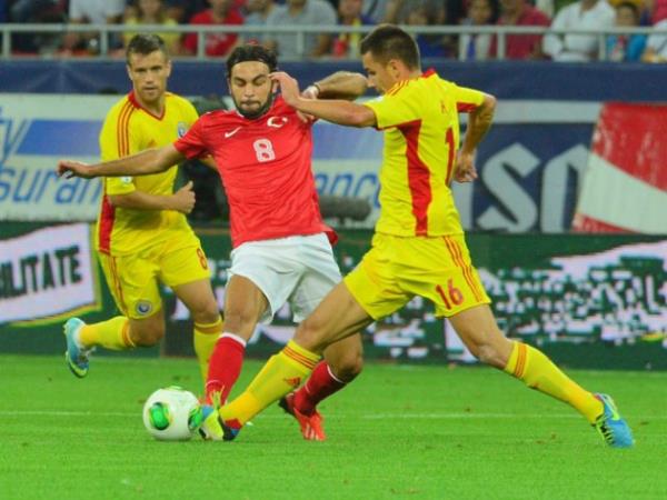 <p><b>@DervisEren</b></p>  fb liyim ama trkiye nin en iyi teknik direktr fatih terim dir