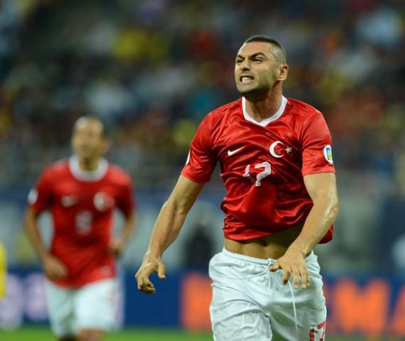 <p><b>@snnakcy</b></p>  Trkiye bitti demeden bitmez !