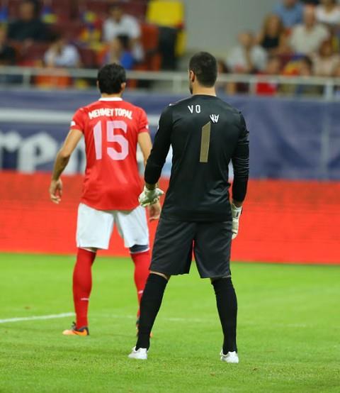 <p><b>@WolfsHakan</b></p>  ROMANYA NASIL YENLR,TRKYE TM DNYAYA DERS VERD,TEBRKLER TRKYEM.