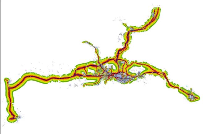 Bursa?nn salkl ve yaanabilir bir kent olmas amacyla almalarn aralksz srdren Bykehir Belediyesi, kentin stratejik grlt haritasnn oluturulmasnn ardndan eylem plan almalarn da hz kesmeden srdryor. zellikle hastane, okul, konut gibi hassas alanlar etkileyen ve 3 milyon 147 bin 818 kiinin grltye maruziyetinin deerlendirildii Stratejik Grlt Haritalar, evre, ehircilik ve klim Deiiklii Bakanl tarafndan daha nce onaylanmt. Haritalar, 550 kilometre karayolu, 47.2 kilometre mevcut, 11.7 kilometre planlanan demiryolu, 300 adet elence yeri ile 7 adet sanayi blgesi ve ayrca 10 adet sanayi tesisini kapsayan blgede grlt lm ve ara saymlar yaplarak hazrlanmt. Projenin ikinci ayan oluturan eylem plan kapsamnda, imdi de evresel Grlt ve Haritalama Eylem Plan altay dzenlendi. Bursa Bykehir Belediye Bakan Alinur Akta?n yan sra evre, ehircilik ve klim Deiiklii Bakanl Modelleme ve Haritalama ube MdrNuray Hsmen?in de katld altayda, bundan sonra izlenecek yol haritas, konunun tm taraflarnca masaya yatrld.