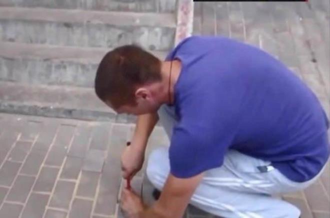 Durum yetkililere bildirildi ancak kimse yardma gelmedi.