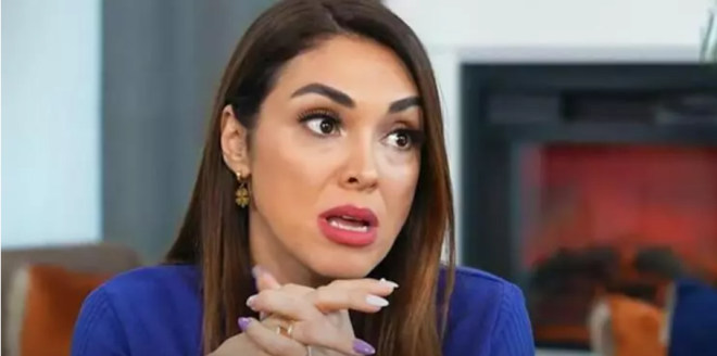 Oyuncu - sunucu Zuhal Topal'n days ve kuzeni.