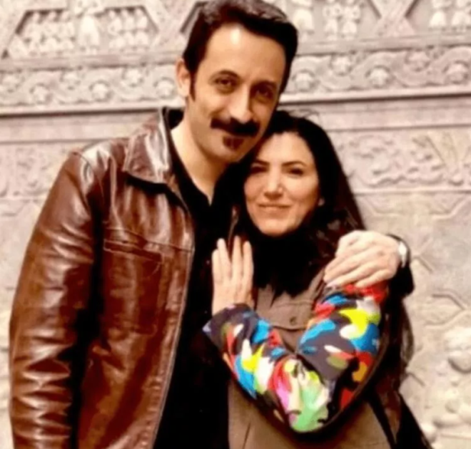 Depremde hayatn kaybeden nller de oldu; oyuncu ada ankaya mzisyen ei Zilan Tigris ile Diyarbakr'da enkaz altnda kalarak hayatn kaybetti.