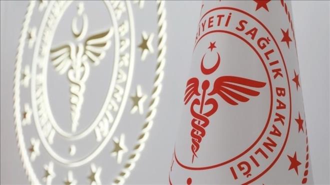  ALIMI KURA EKM NE ZAMAN?    Aklamalarna ii alm kuralaryla devam eden Bakan Koca, kura ekimi tarihlerini de aklad.    Bakan Koca aklamasnda, "i alm bavurular KUR tarafndan tamamlanm olup, kura ekimi 25-26 Nisan arasnda Bakanlmzca Noter huzurunda yaplacaktr." dedi.    Buna gre; Salk Bakanl ii alm kura ekimi 25-26 Nisan tarihlerinde Noter huzurunda gerekleecek.