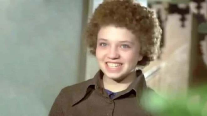 O MUZP GL HALA AYNI    &#8203;&#8203;Glyle filmin unutulmaz karakterleri arasnda yer alan Ilgaz'n son halinde, yzndeki o ayn ifade dikkatlerden kamad. te Lale Ilgaz'n son hali...