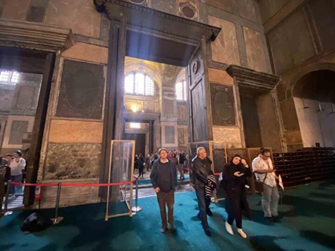 Setlerin nne ise eritlerin koyulduu grld.